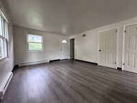Building Photo - 816 7th St