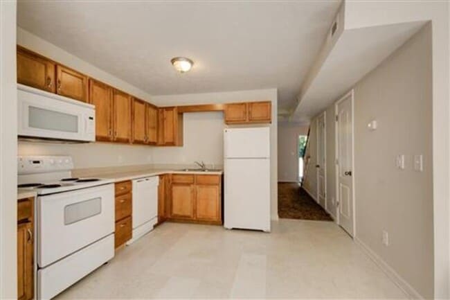 Building Photo - 916- A Charlotte Street