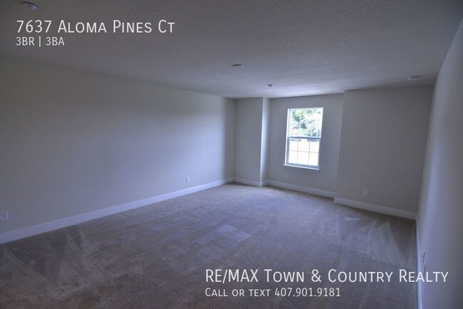 Building Photo - Winter Park Rental Townhome