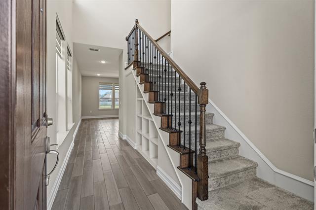 Building Photo - 9922 Michael Irvin St