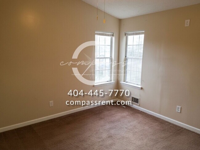 Building Photo - 5047 Chadwick Ct