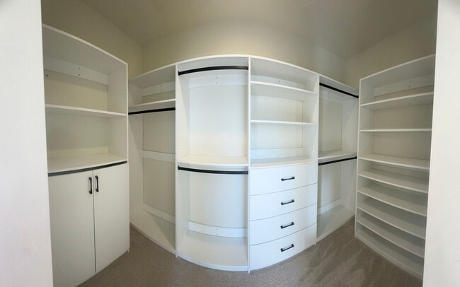 Building Photo - Beautiful New 4 Bedroom Home in Cedar City!