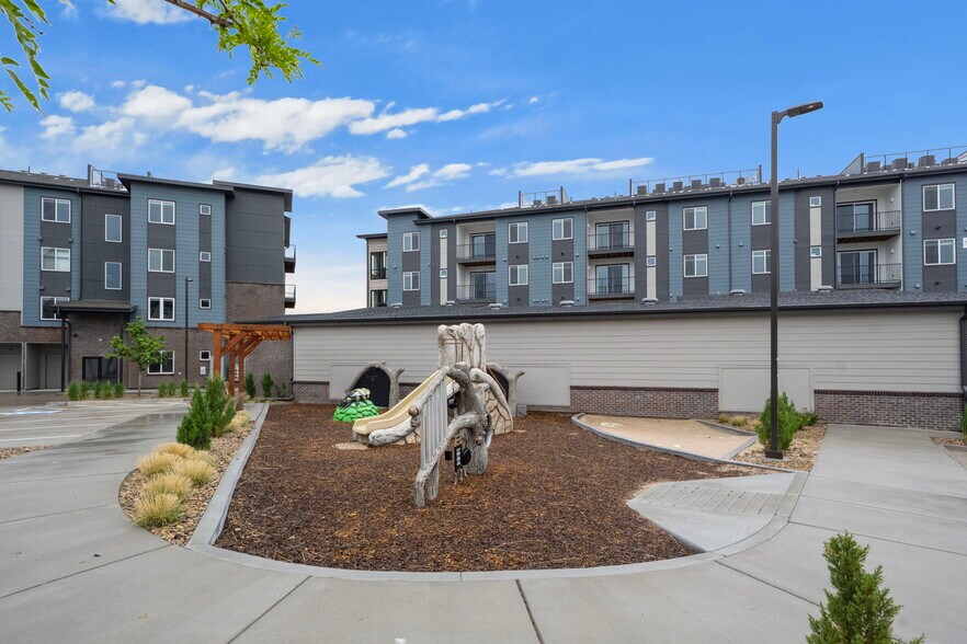 Building Photo - 479 Interlocken Blvd