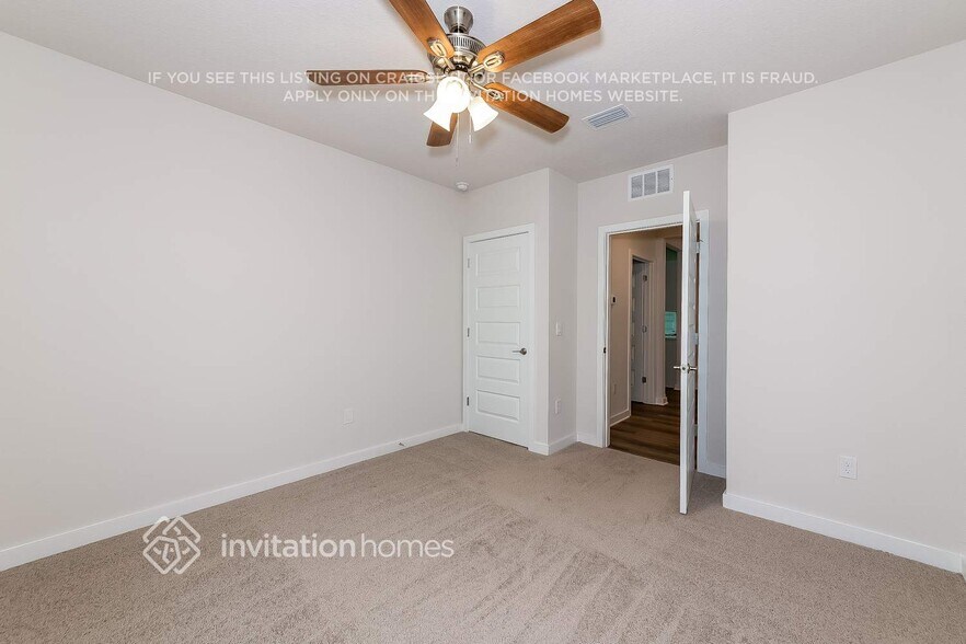 Building Photo - 18326 Wheathouse Pl