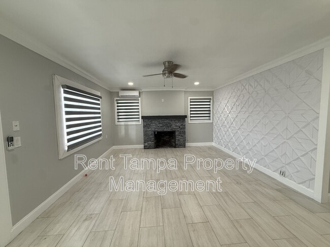 Building Photo - Neptune Drive - 1154 A