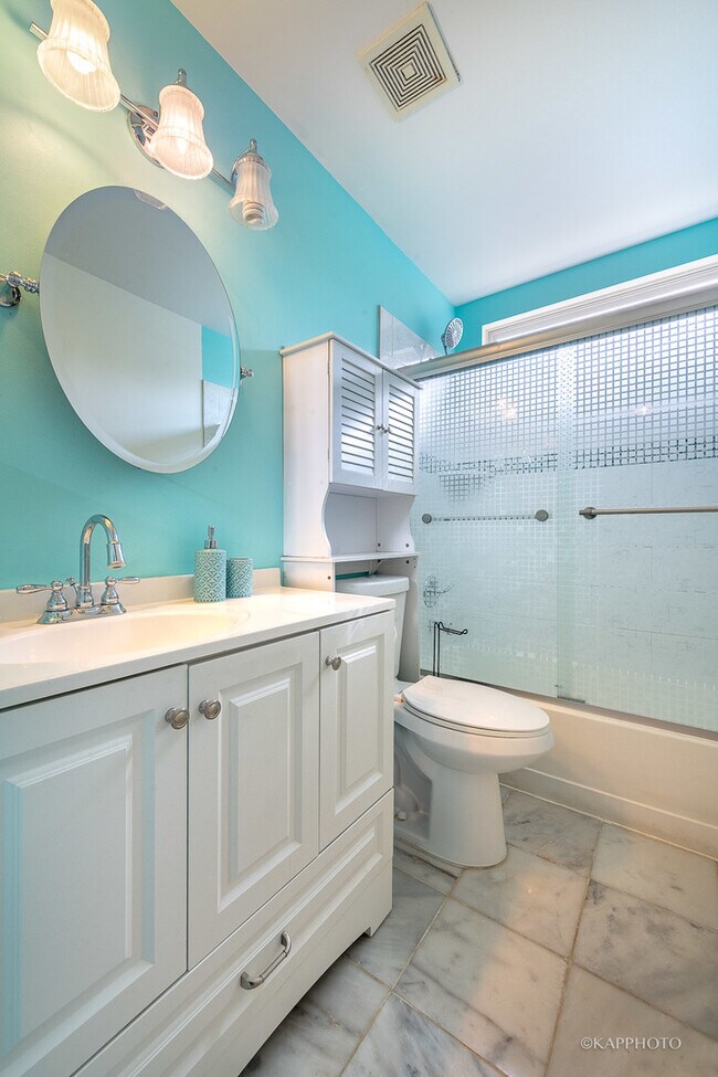 Building Photo - 2316 Periwinkle Ct