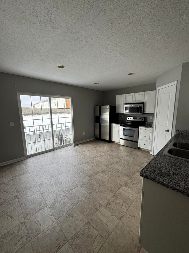 Building Photo - 2491 Aristocracy Cir