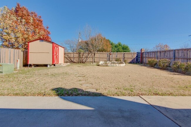 Building Photo - 507 Blueberry Hill Ln