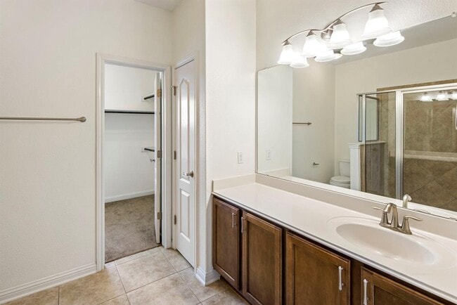 Building Photo - 15712 Sayan Cove
