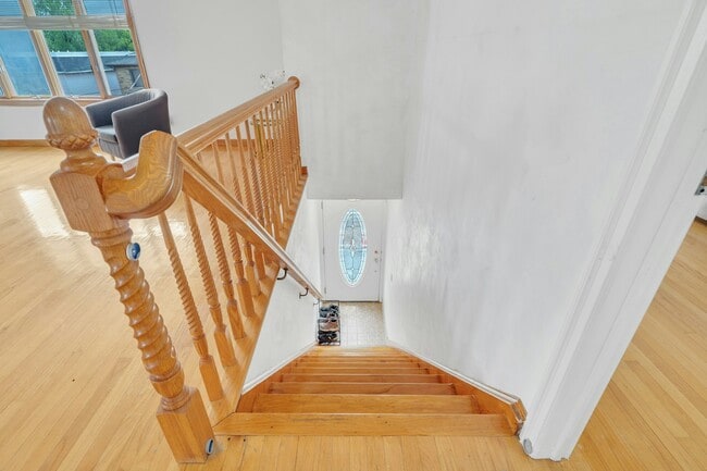 Primary Photo - 315 13th St