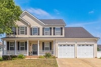 Building Photo - 46820 Shelton Dr