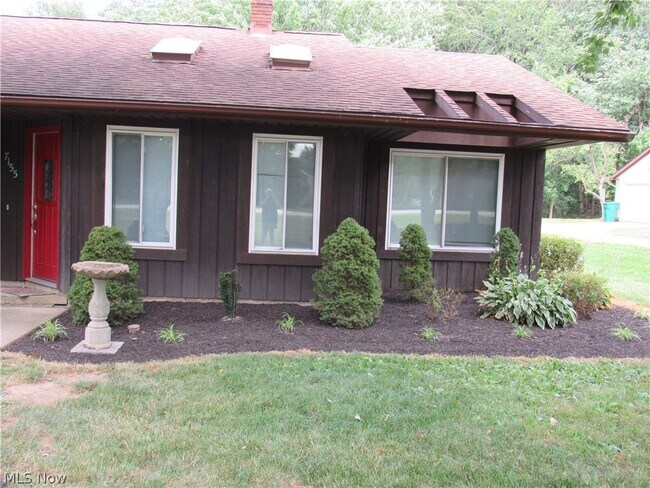 Building Photo - 7155 Auburn Rd
