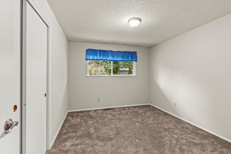 Building Photo - 10914 93rd Ave SW