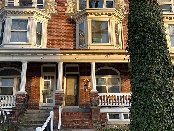 Building Photo - 25 S West End Ave