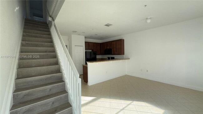 Building Photo - 1522 SW 147th Ter