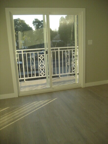 Building Photo - 1307 W M St