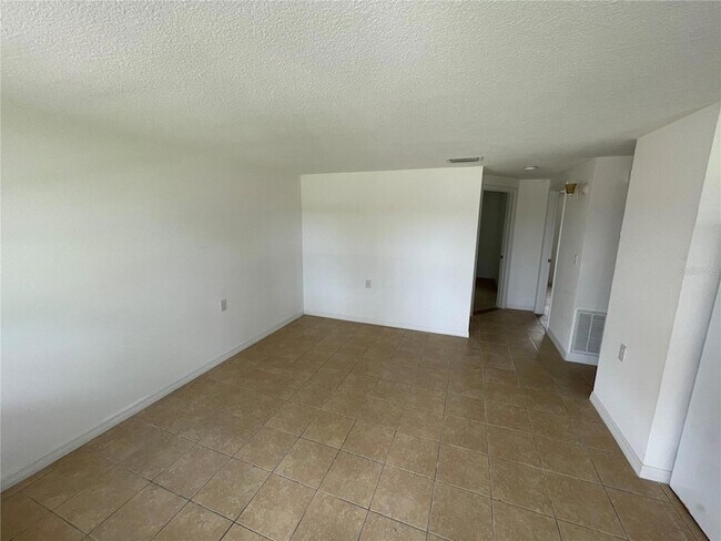 Building Photo - 5321 Avery Rd