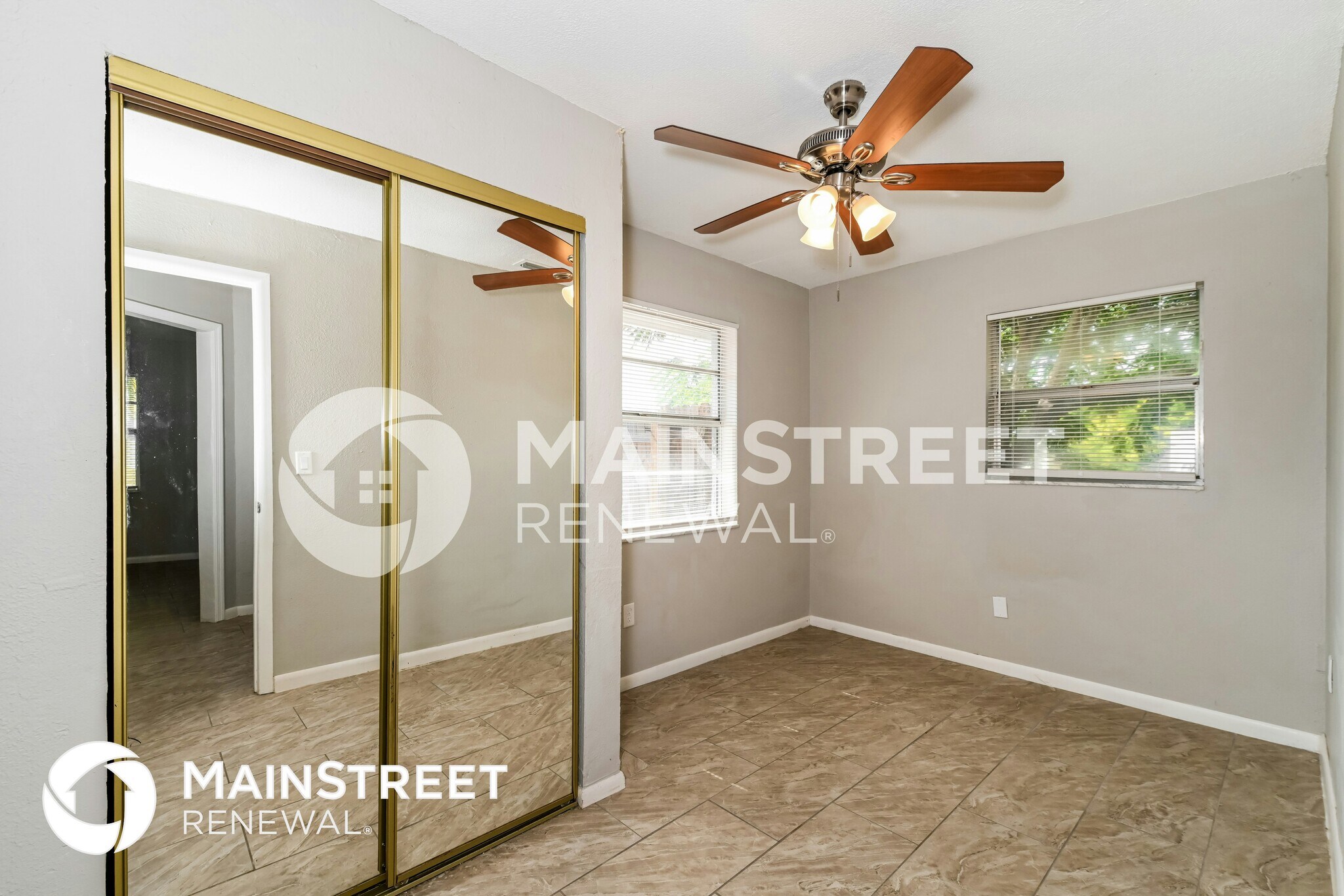 Building Photo - 9192 San Carlos Blvd