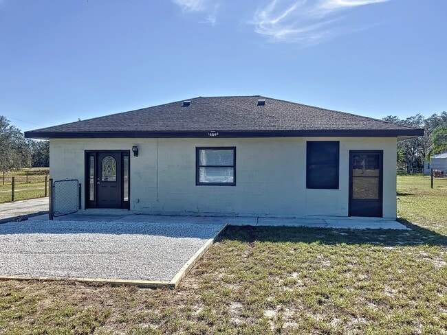 Building Photo - Coyer Rd Unit A