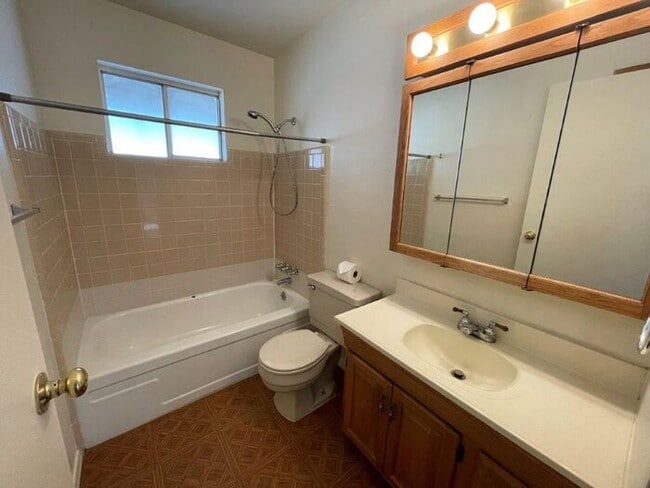 Building Photo - 36444 N 10th St