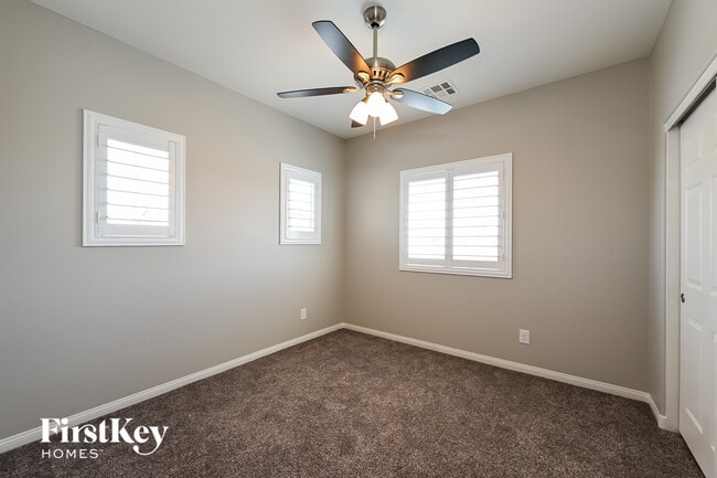Building Photo - 10448 Camp Rock Ct