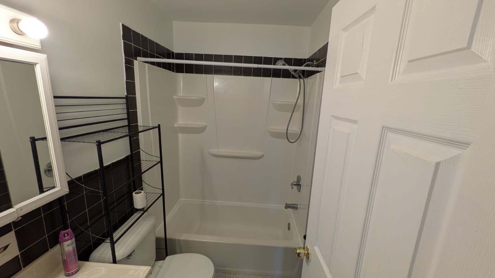 Building Photo - 36 Madison Ln