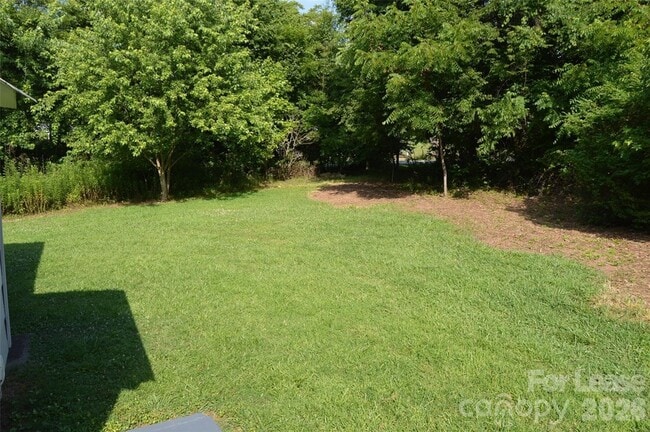 Building Photo - 135 Sherrill Ln