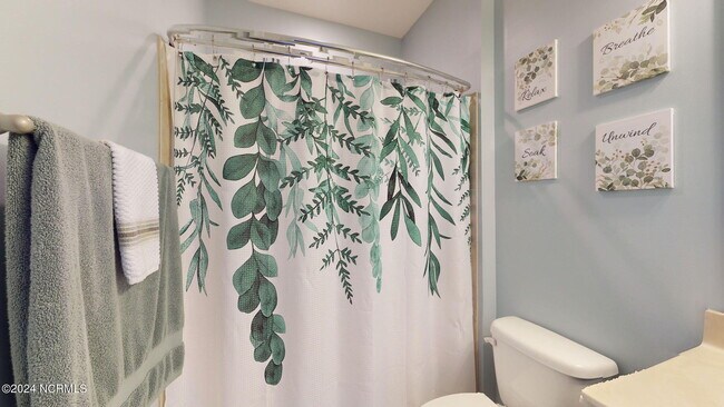 Building Photo - 107 Bogue Harbor Ct