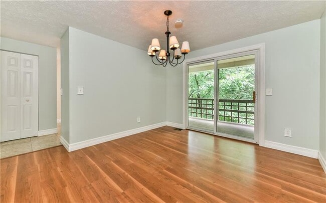 Building Photo - 4413 Laurel Oak Dr