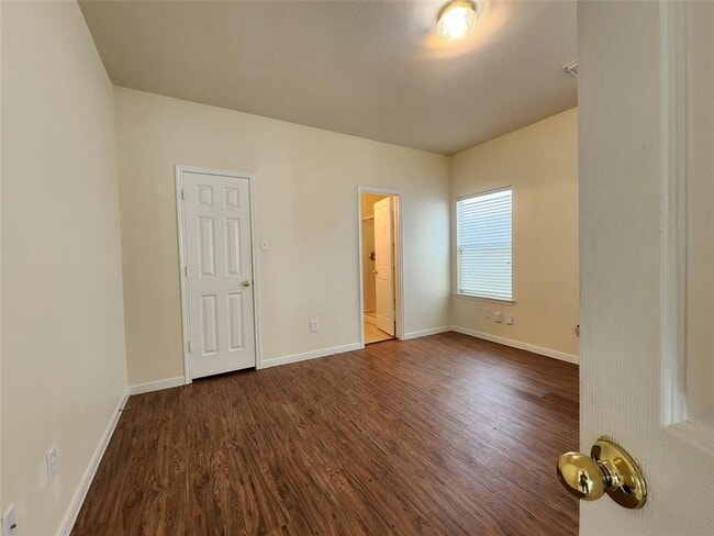 Building Photo - 21823 Grassy Hill Ln