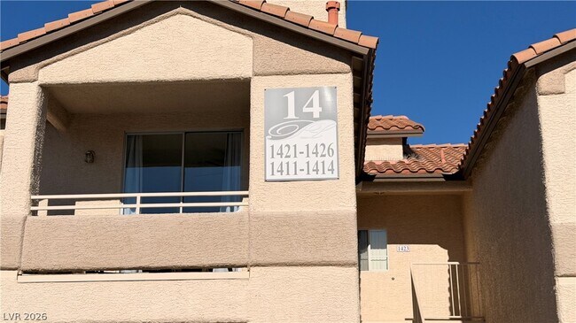 Building Photo - 75 N Valle Verde Dr