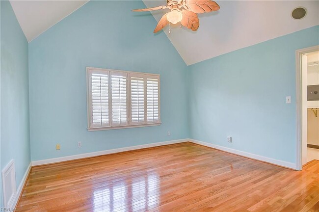 Building Photo - 601 Fort Raleigh Dr