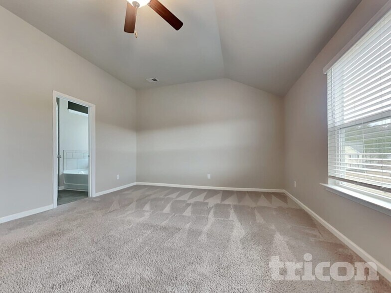 Building Photo - 7528 Congregation St