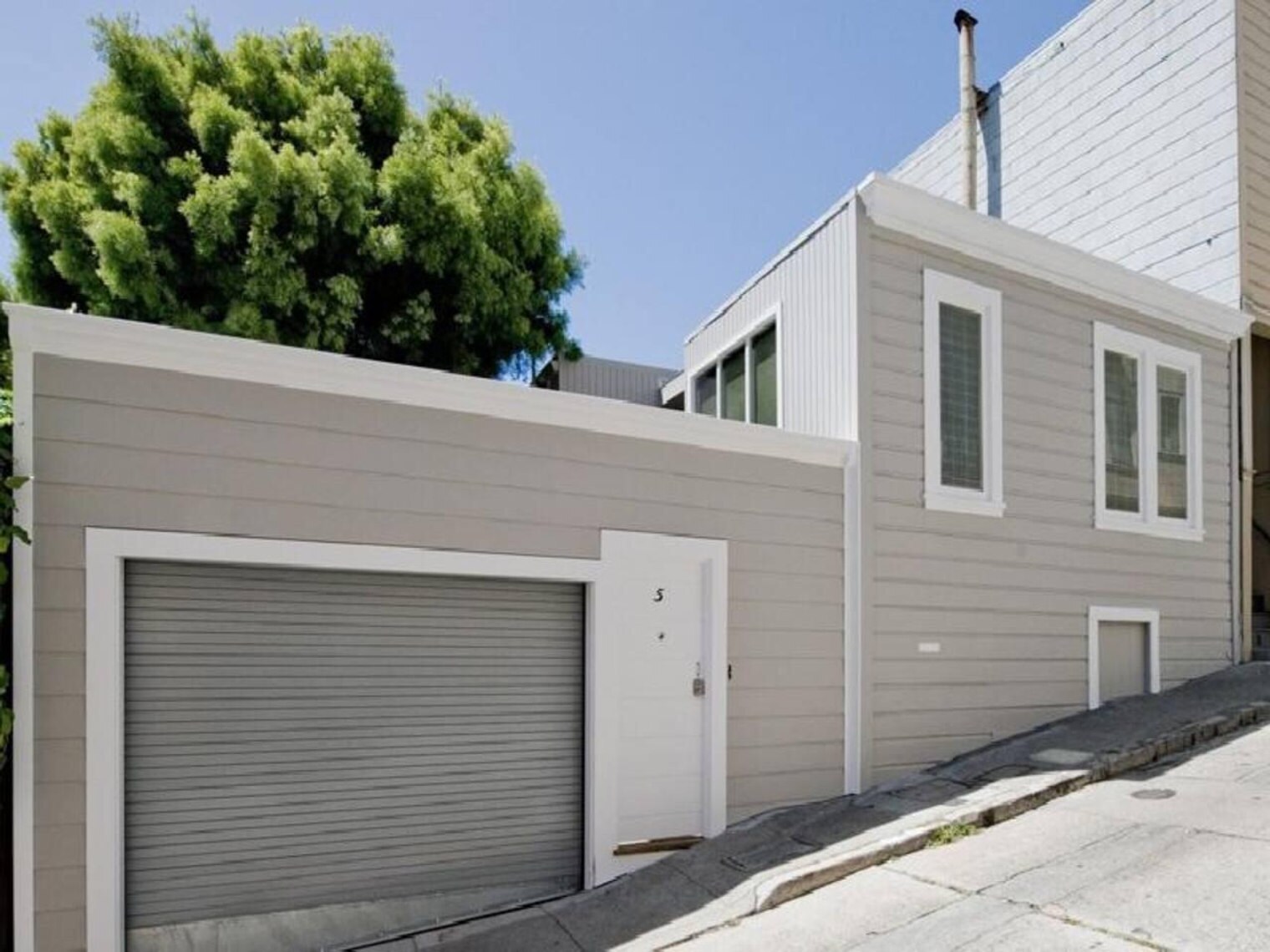 Building Photo - 1 Telegraph Hill Blvd