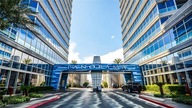 Building Photo - 4525 Dean Martin Dr