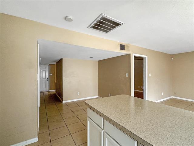Building Photo - 411 McKinley St