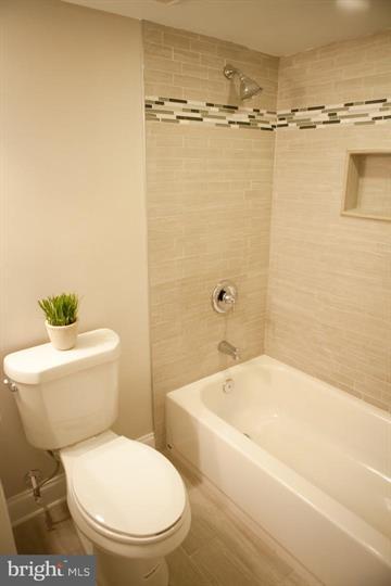 Building Photo - 39 U St NE