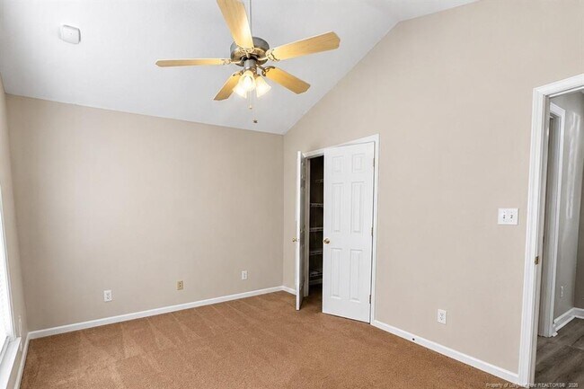 Building Photo - 518 Foxdenton Pl