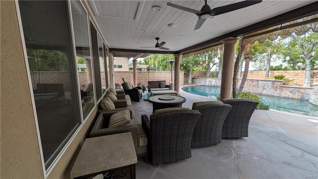 Building Photo - 996 N Antonio Cir