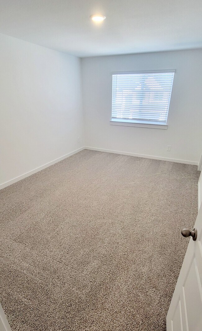 Building Photo - 12236 City Rose Ct