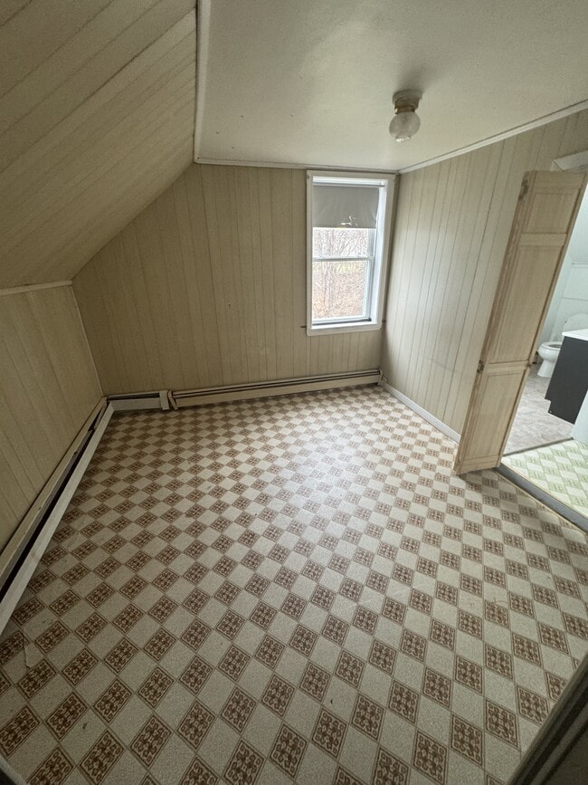 Building Photo - 29 Cedar St