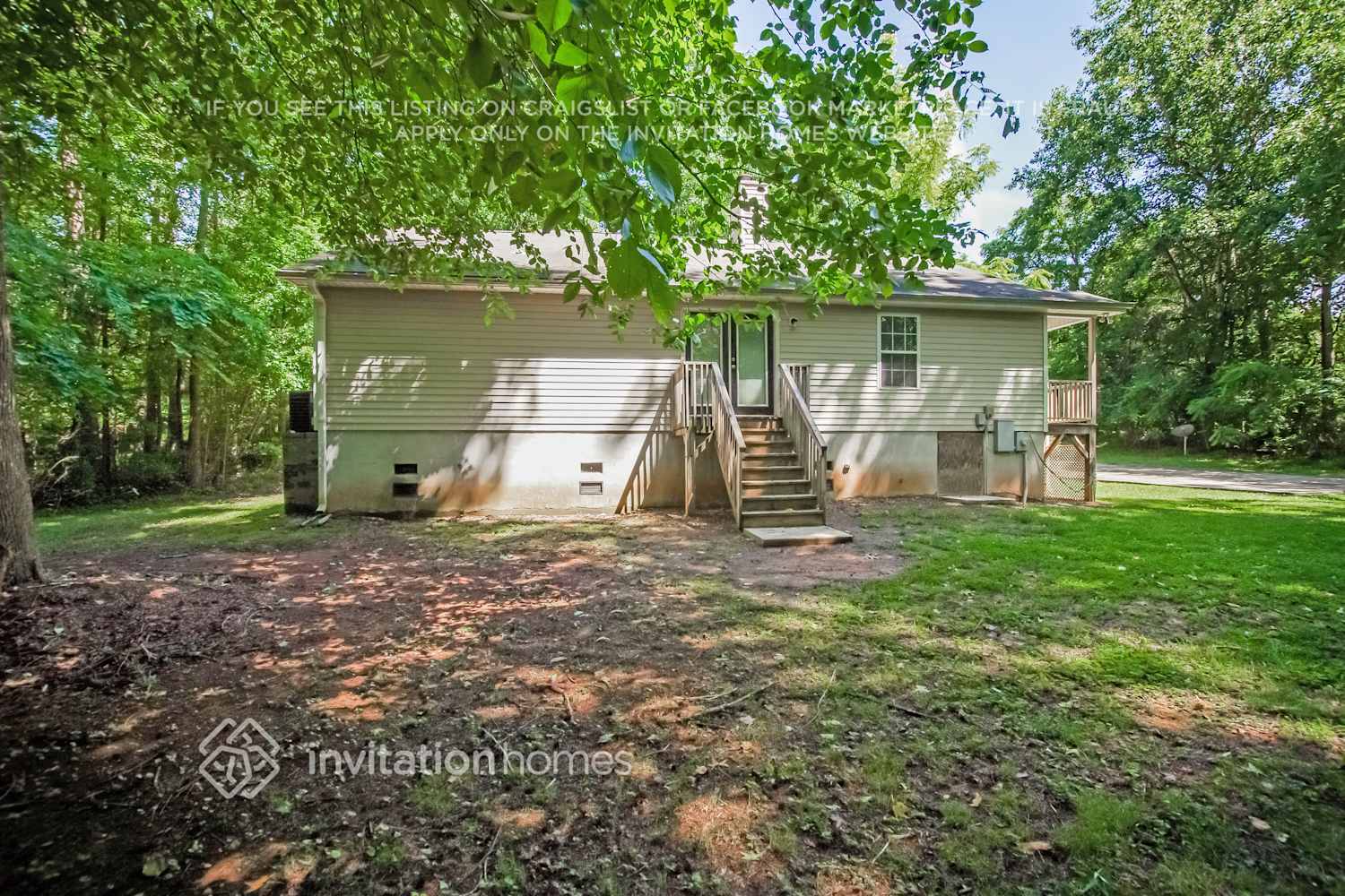 Building Photo - 10020 Little Creek Rd