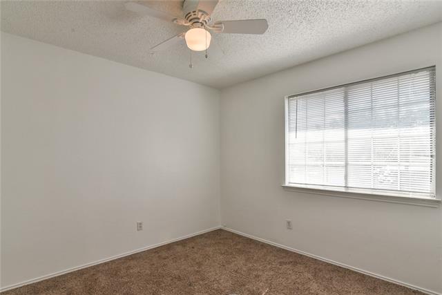 Building Photo - 6611 Olivewood Dr