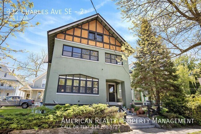 Primary Photo - 332 Charles Ave SE