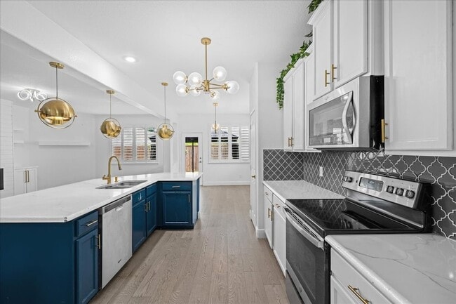 Primary Photo - 1223 Mallard Creek Dr