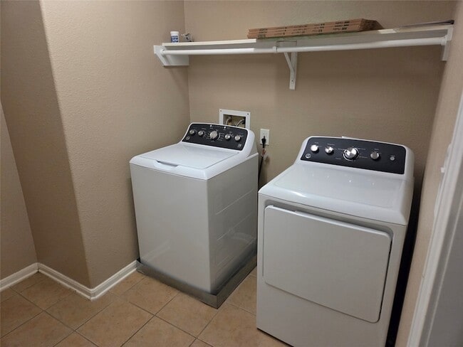 Building Photo - 19510 Dunlay Springs Dr