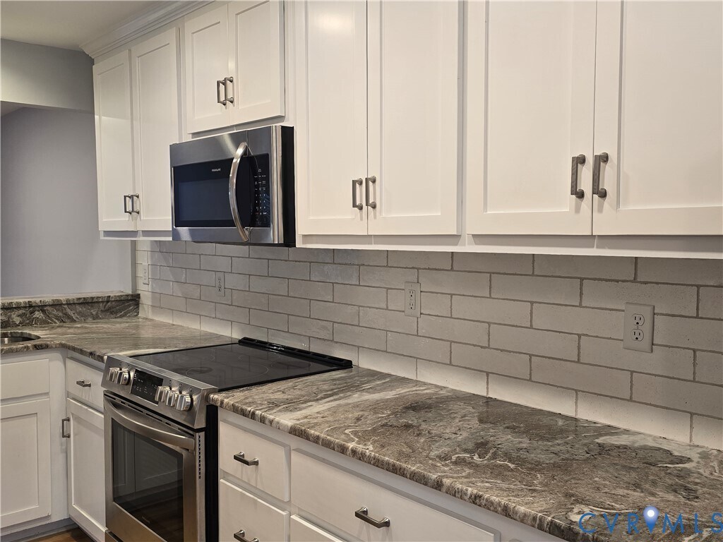 Building Photo - 1308 Maple Ave