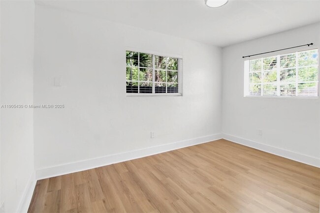 Building Photo - 5151 N Miami Ave