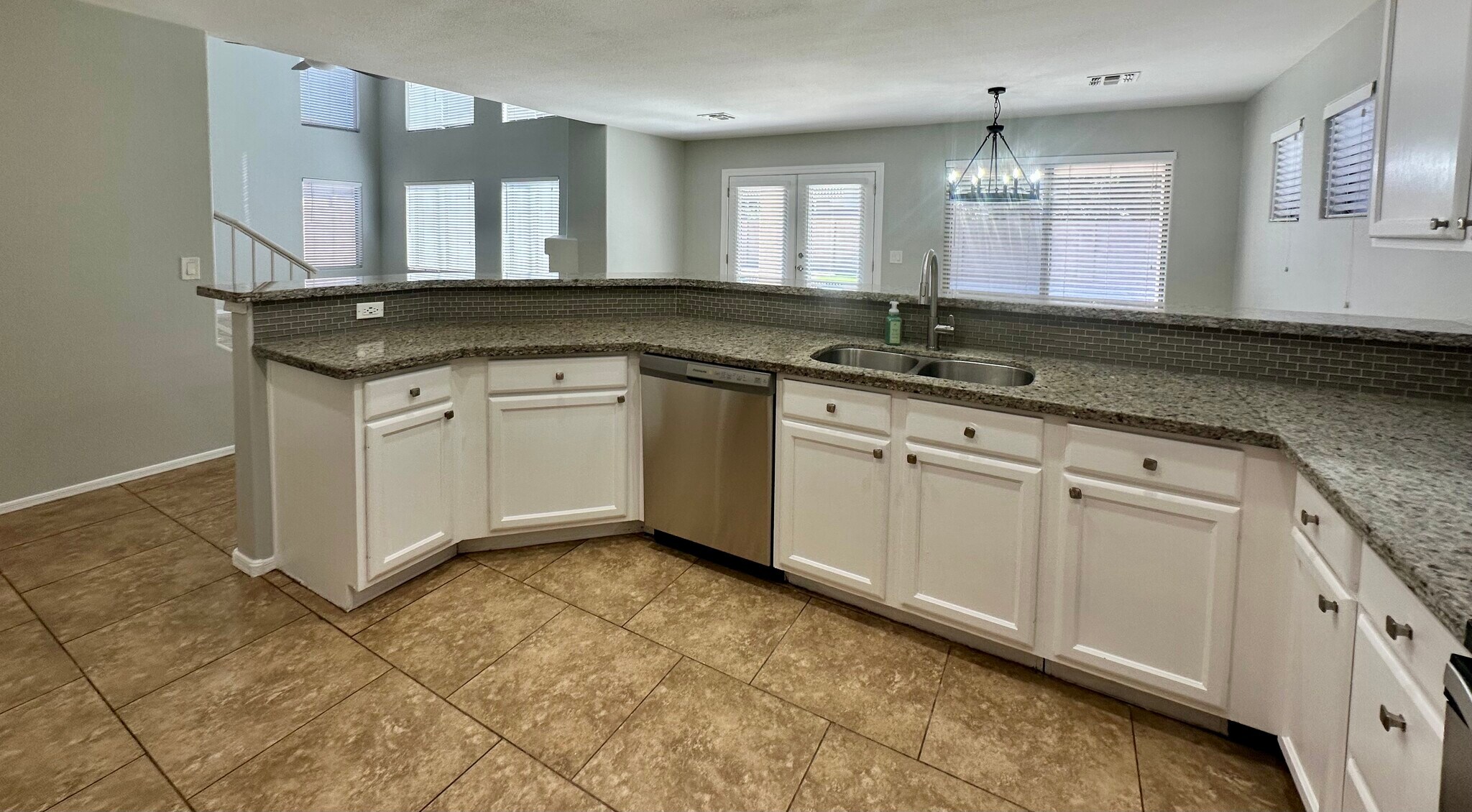 Building Photo - 6757 W Firebird Dr