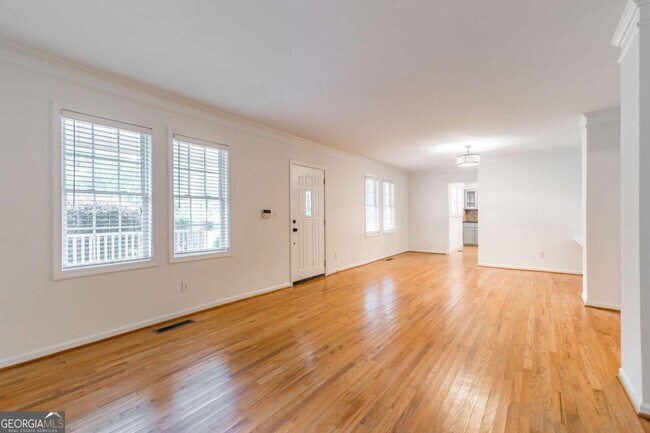 Building Photo - 2820 Hosea L Williams Dr NE